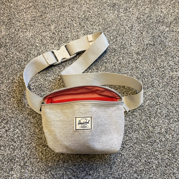 Herschel Supply Company Light Gray Belt Bag - Picture 8 of 8